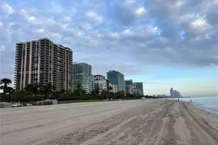 52 Camden Dr, Bal Harbour, FL 33154 - Photo 41