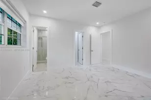 52 Camden Dr, Bal Harbour, FL 33154 - Photo 35