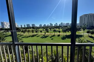 20335 W Country Club Dr, Aventura, FL 33180 - Photo 11