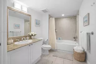 19501 W Country Club Dr, Aventura, FL 33180 - Photo 9