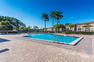 12800 SW 7th Ct, Pembroke Pines, FL 33027 - Photo 11