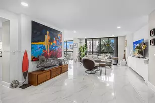 3500 Mystic Pointe Dr, Aventura, FL 33180 - Photo 3