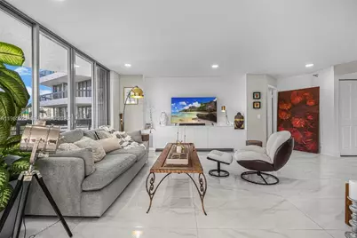 3500 Mystic Pointe Dr #604, Aventura, FL 33180 - Photo 5