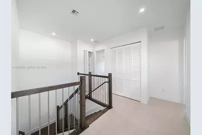 5718 W Ashwood Cir W, Hollywood, FL 33312 - Photo 81