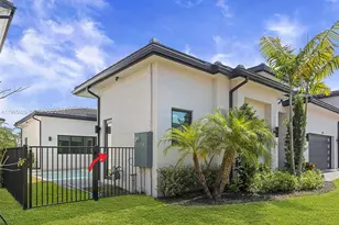 5718 W Ashwood Cir W, Hollywood, FL 33312 - Photo 19