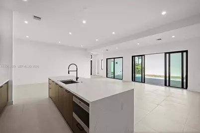 5718 W Ashwood Cir W, Hollywood, FL 33312 - Photo 35