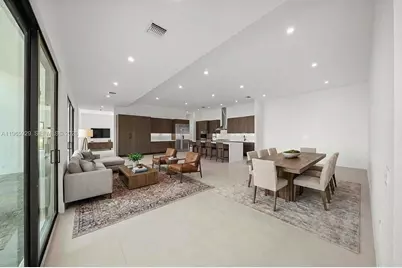 5718 W Ashwood Cir W, Hollywood, FL 33312 - Photo 3