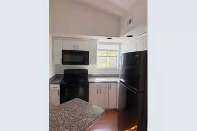 13060 Vista Isles Dr #227, Sunrise, FL 33325 - Photo 9