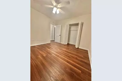 430 76th St #4, Miami Beach, FL 33141 - Photo 19