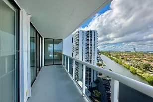 20515 E Country Club Dr, Aventura, FL 33180 - Photo 47