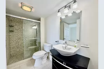 20515 E Country Club Dr #1642, Aventura, FL 33180 - Photo 19