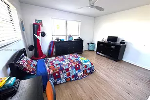 4905 Bayberry Ln, Tamarac, FL 33319 - Photo 11