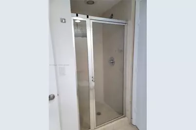 475 Brickell Ave #3709, Miami, FL 33131 - Photo 13