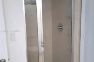 475 Brickell Ave, Miami, FL 33131 - Photo 13