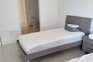 475 Brickell Ave, Miami, FL 33131 - Photo 11