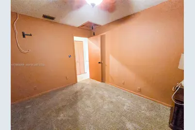 8044 NW 41st Ct, Sunrise, FL 33351 - Photo 9