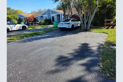 8044 NW 41st Ct, Sunrise, FL 33351 - Photo 23