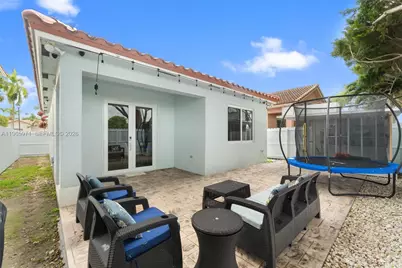 2328 NE 37th Ter, Homestead, FL 33033 - Photo 17