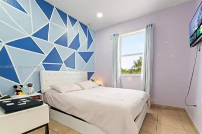 2328 NE 37th Ter, Homestead, FL 33033 - Photo 21