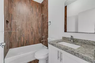 2176 NW 64th St, Miami, FL 33147 - Photo 37