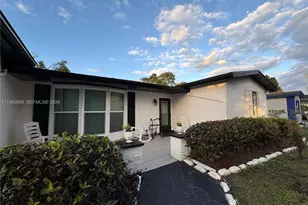 4541 NW 23rd St, Lauderhill, FL 33313 - Photo 5