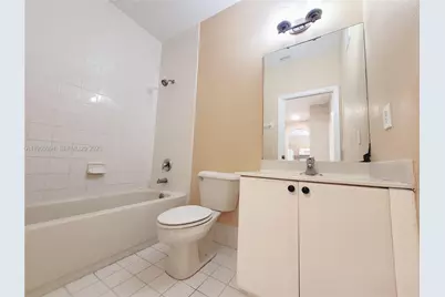 2903 SE 17th Ave #106, Homestead, FL 33035 - Photo 15