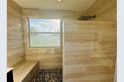 9083 Dupont Place, Wellington, FL 33414 - Photo 11