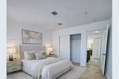 9083 Dupont Place, Wellington, FL 33414 - Photo 5