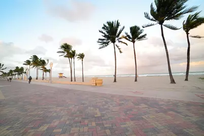 [Address not provided], Hollywood, FL 33019 - Photo 23