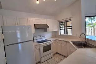 3214 San Remo Cir, Homestead, FL 33035 - Photo 7