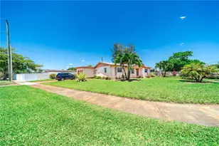 3125 NW 205th St, Miami Gardens, FL 33056 - Photo 5