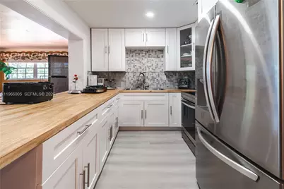 3125 NW 205th St, Miami Gardens, FL 33056 - Photo 17