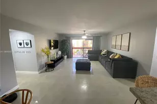 8530 SW 149th Ave, Miami, FL 33193 - Photo 3