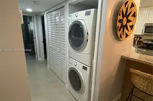 8530 SW 149th Ave, Miami, FL 33193 - Photo 9