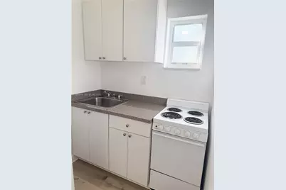 840 NW 10th St #1-4, Hallandale Beach, FL 33009 - Photo 3