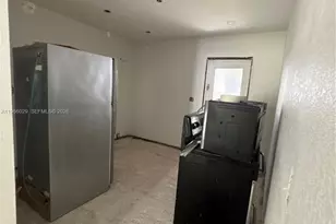 9421 SW 174th St, Palmetto Bay, FL 33157 - Photo 9