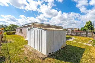 1763 NE 180th St, North Miami Beach, FL 33162 - Photo 29