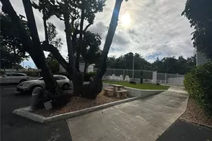 7801 NE 4th Ct, Miami, FL 33138 - Photo 11