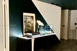 900 Bay Dr, Miami Beach, FL 33141 - Photo 3