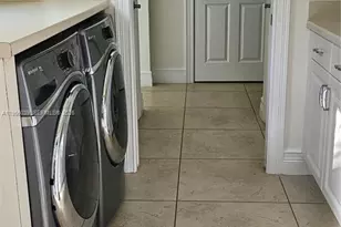 8175 Lost Creek, Delray Beach, FL 33446 - Photo 3