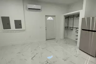 16520 SW 52nd St, Miami, FL 33185 - Photo 3