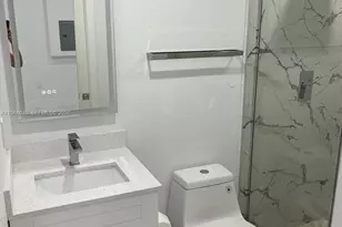 16520 SW 52nd St, Miami, FL 33185 - Photo 5