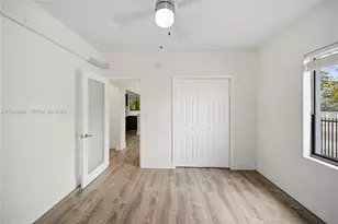 570 NE 69th St, Miami, FL 33138 - Photo 13