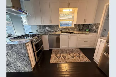 561 SE 3rd Ter, Pompano Beach, FL 33060 - Photo 13