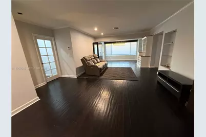 561 SE 3rd Ter, Pompano Beach, FL 33060 - Photo 25