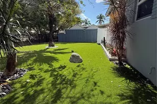 561 SE 3rd Terrace, Pompano Beach, FL 33060 - Photo 9