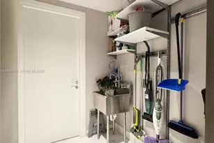 2000 S Bayshore Dr, Miami, FL 33133 - Photo 29