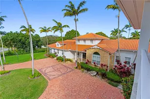 6235 Rolling Rd Dr, Pinecrest, FL 33156 - Photo 57