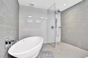 300 Sunny Isles Blvd, Sunny Isles Beach, FL 33160 - Photo 29