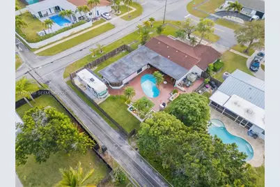 5201 Jefferson St, Hollywood, FL 33021 - Photo 29
